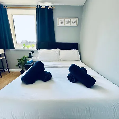 Unique Studio Flat In City 1111 London Exterior photo