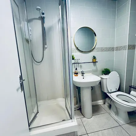 Unique Studio Flat In City 1111 London Exterior photo