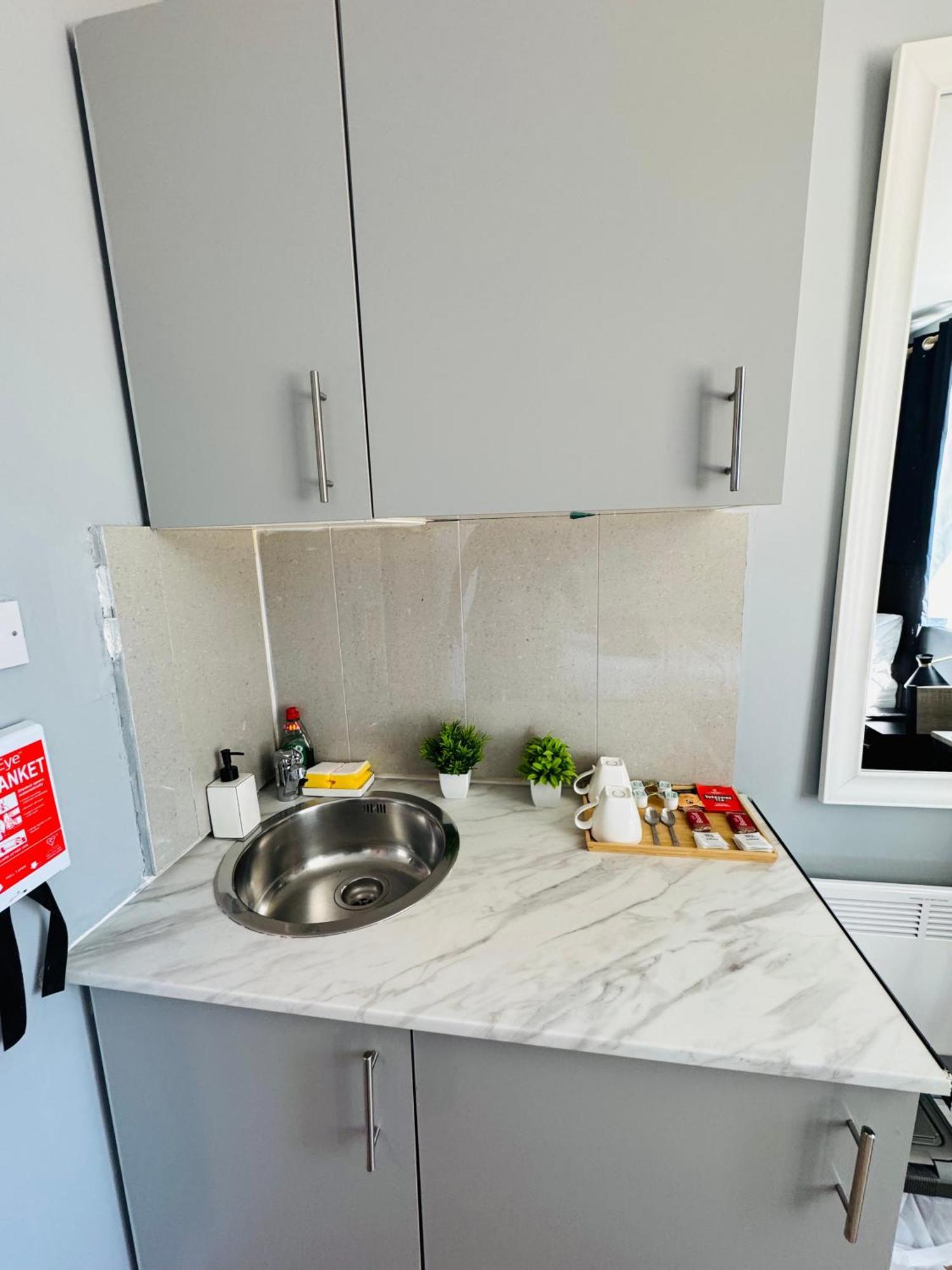 Апартаменты Unique Flat In 1111 *