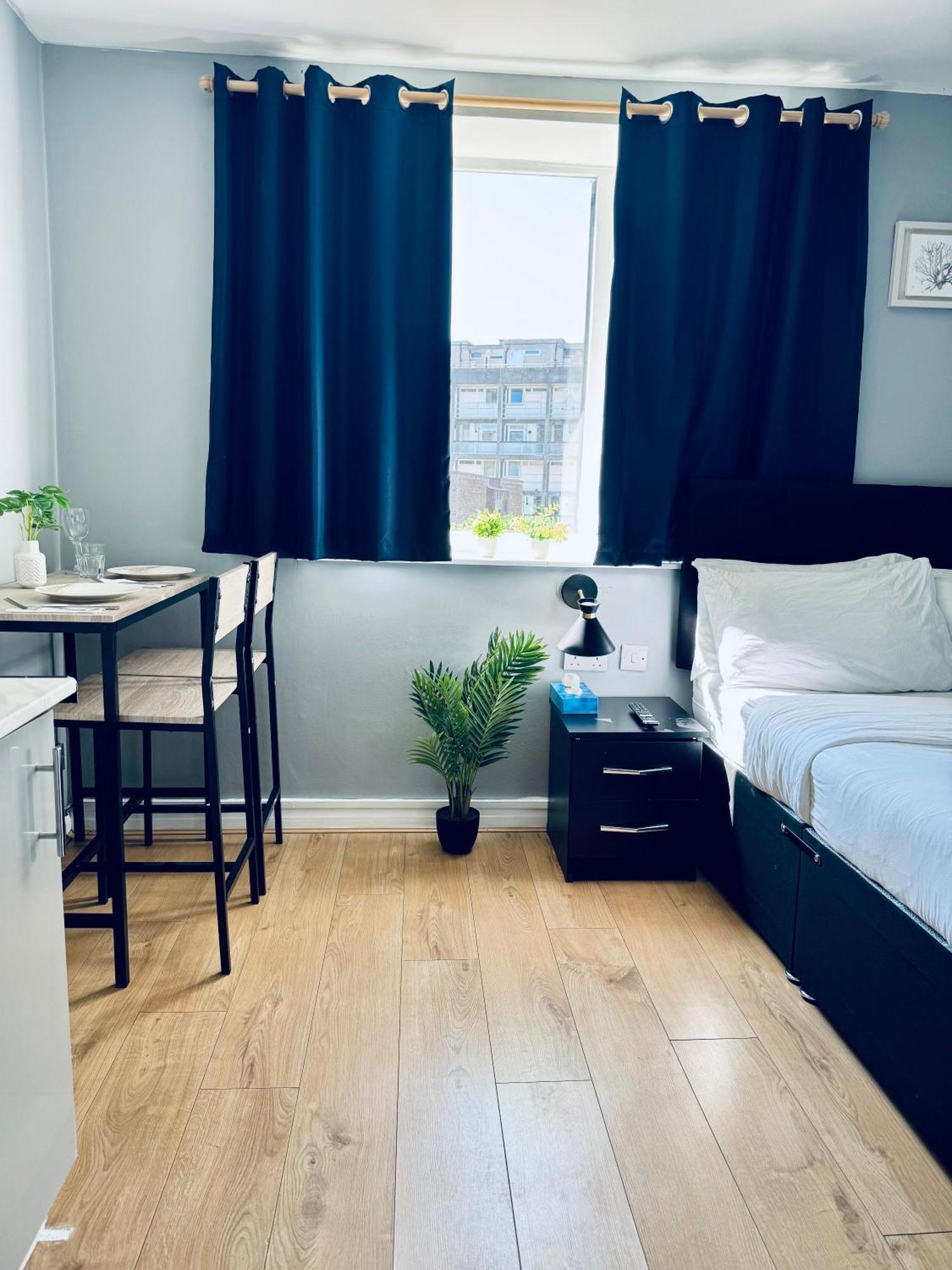 Апартаменты Unique Flat In 1111 *